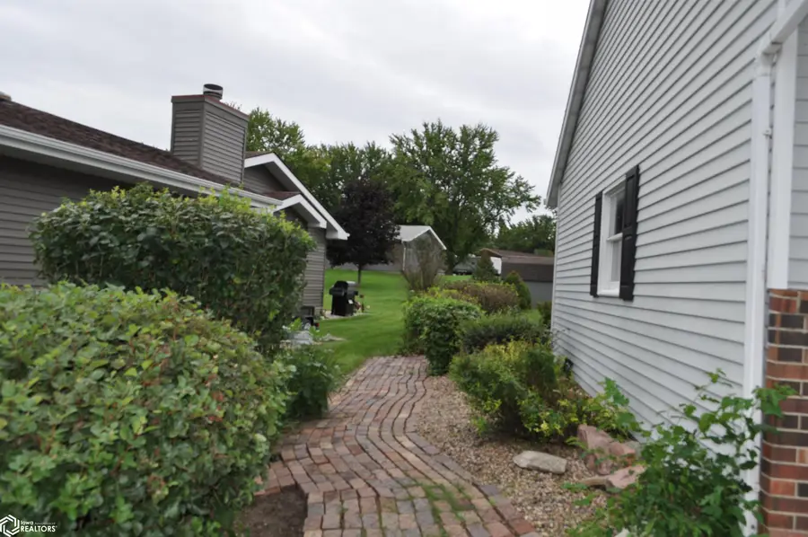 133 W Randall Road, Carroll, IA 51401 - #3