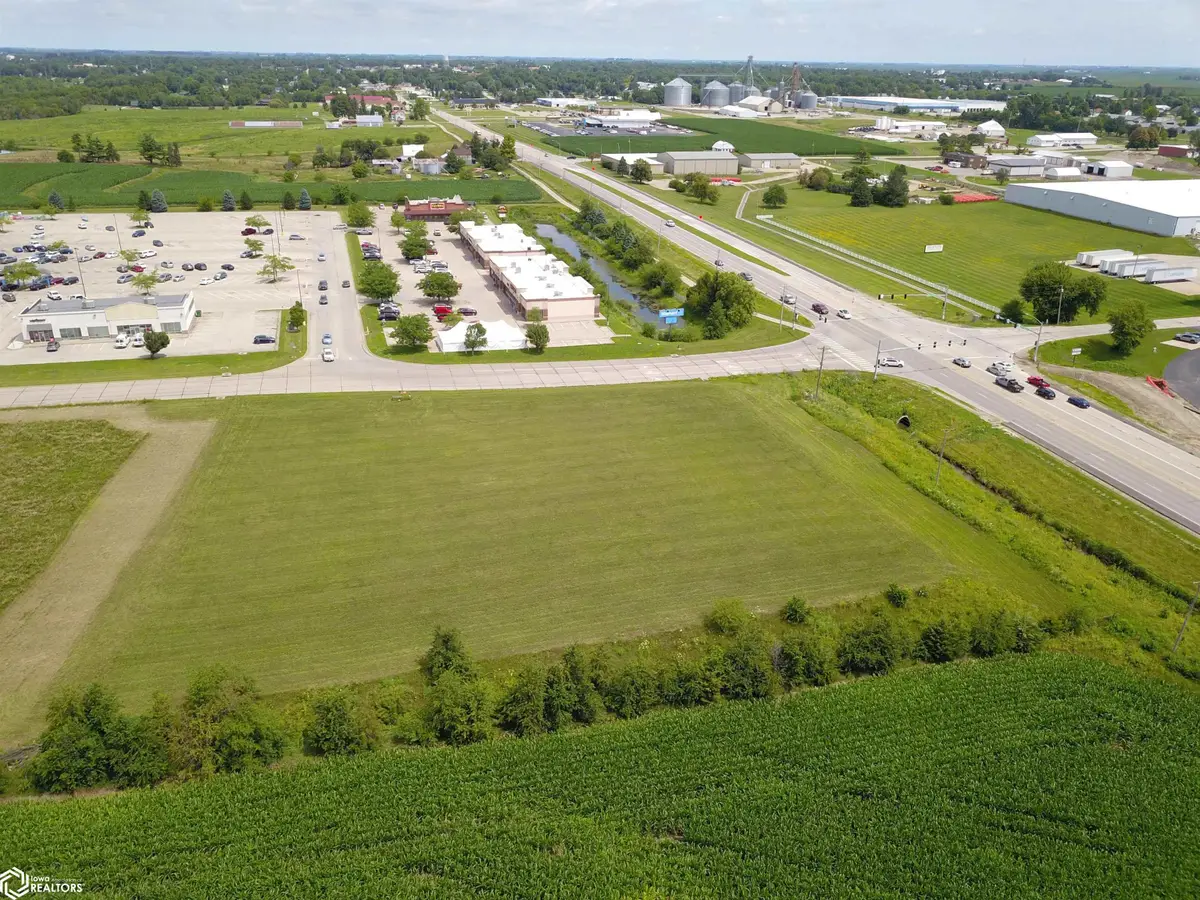610 Industrial Avenue, Grinnell, IA 50112 - #1