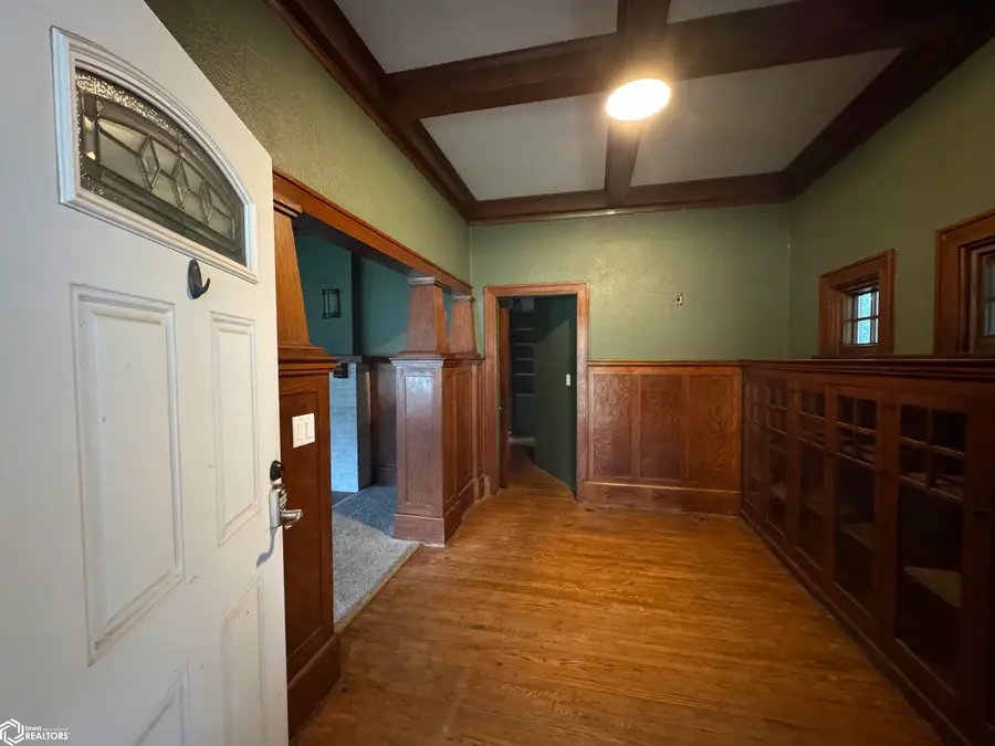 812 N Sycamore Street, Creston, IA 50801 - #2