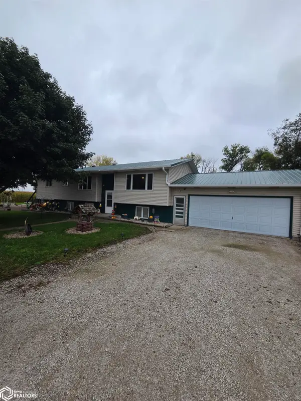 1704 150th Street, Bode, IA 50560