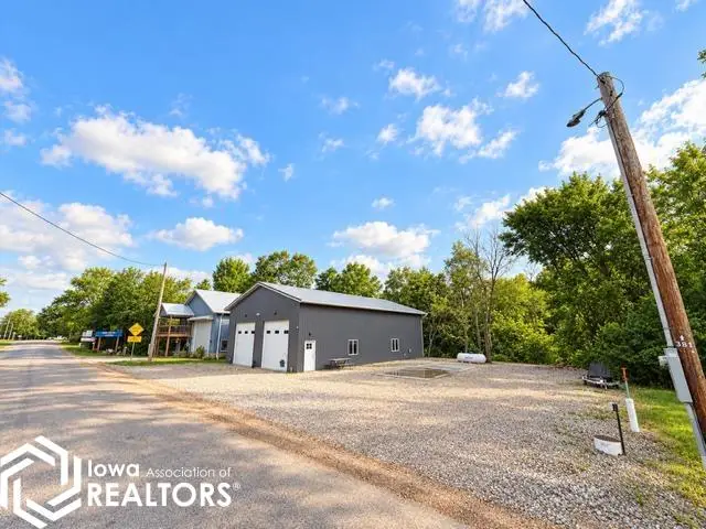 1381-1382 Holiday Lane, Brooklyn, IA 52211 - #2
