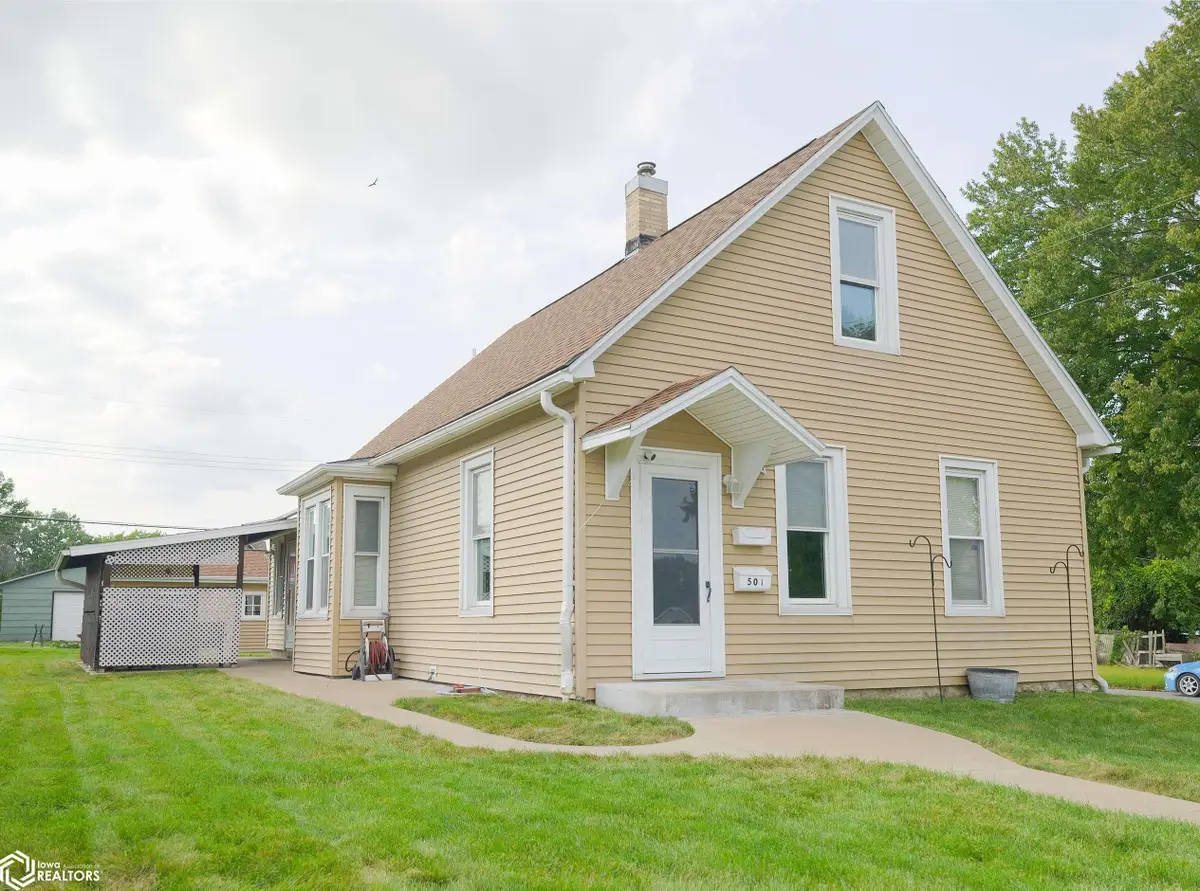 501 S Plane Street, Burlington, IA 52601 - #1