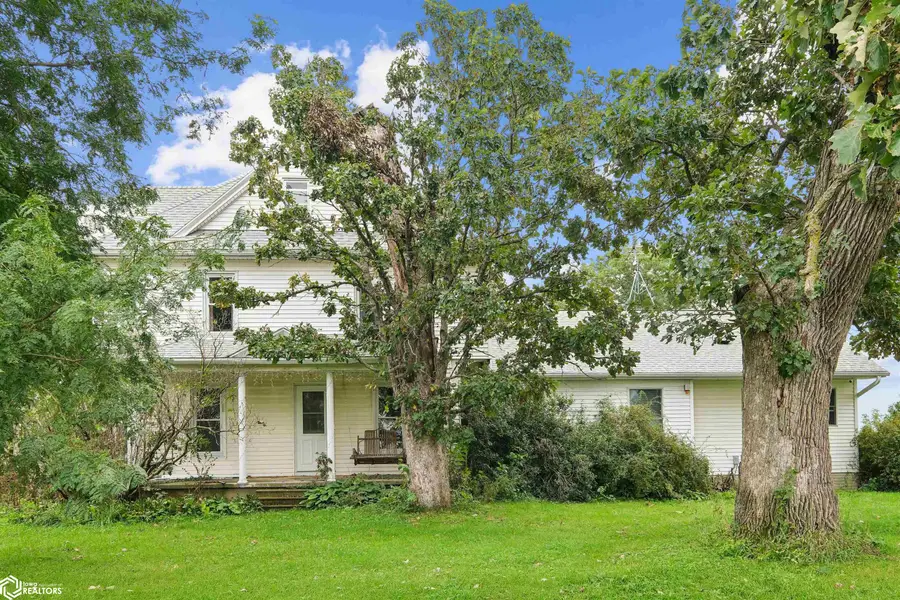 4351 32nd Street, Grinnell, IA 50112 - #3