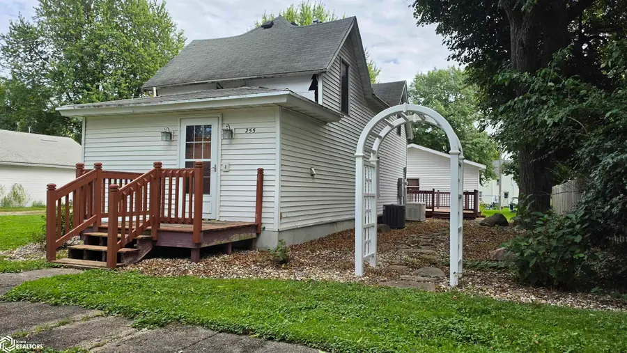 255 S Madison Street, Thompson, IA 50478 - #2