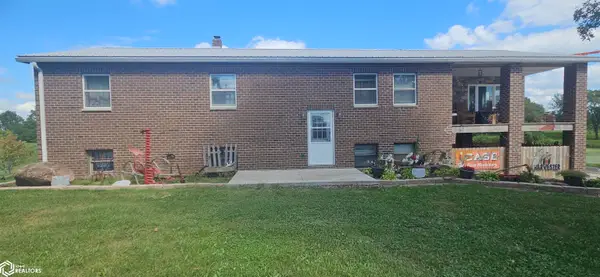 17686 215th Avenue, Centerville, IA 52544
