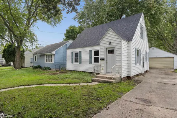 718 N Van Buren, Mason City, IA 50401