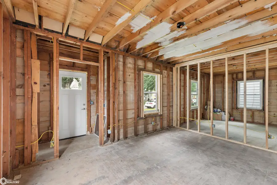 718 N Van Buren, Mason City, IA 50401 - #3