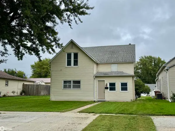 314 N Crawford Street, Carroll, IA 51401