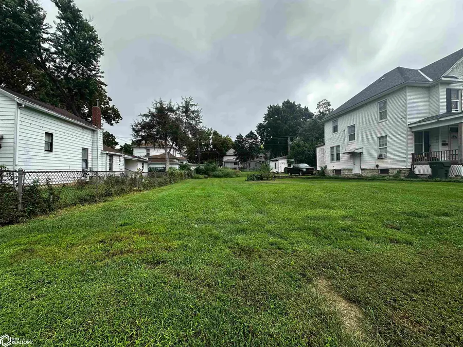 923 Fulton Street, Keokuk, IA 52632 - #2