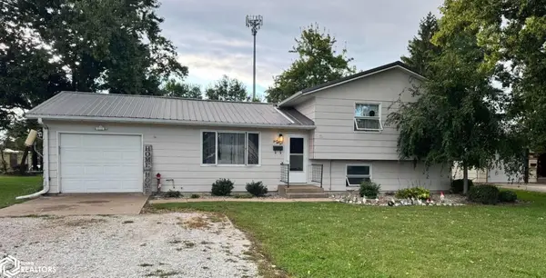 355 N 17th Street, Hamilton, IL 62341
