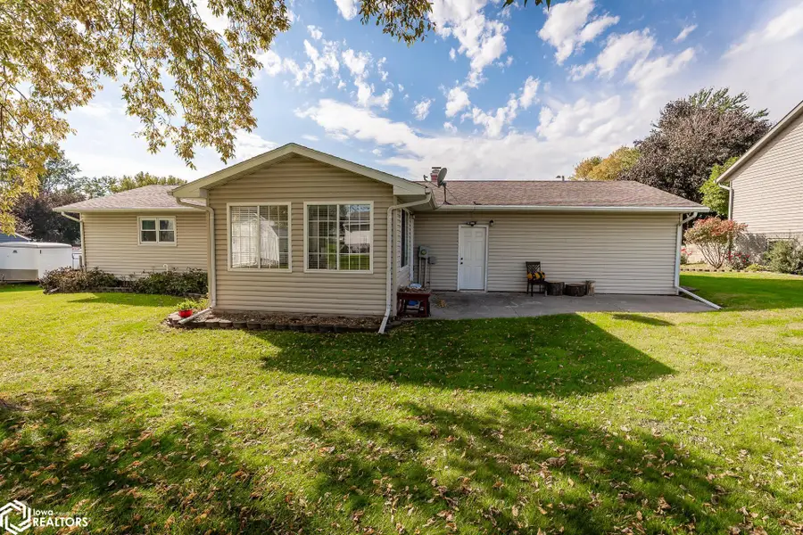 1306 Washington Street, Tama, IA 52339 - #2