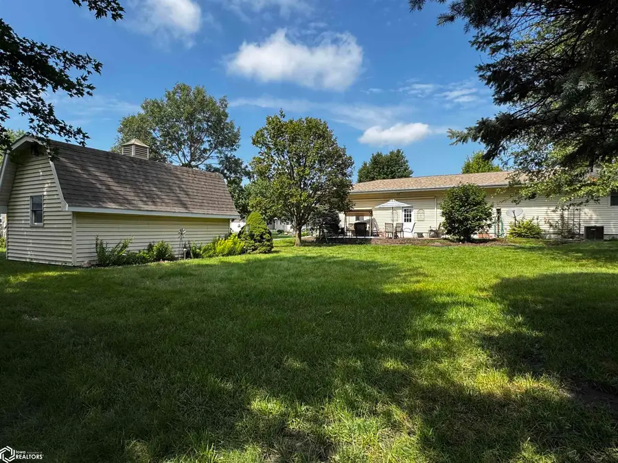 605 Laurel Drive, Wapello, IA 52653 - #2