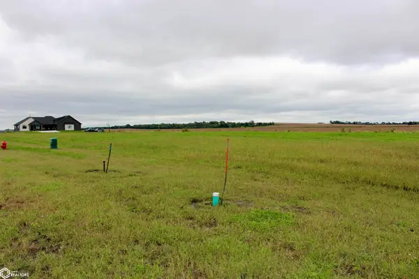 42 Mannavista Lane, Griswold, IA 51535