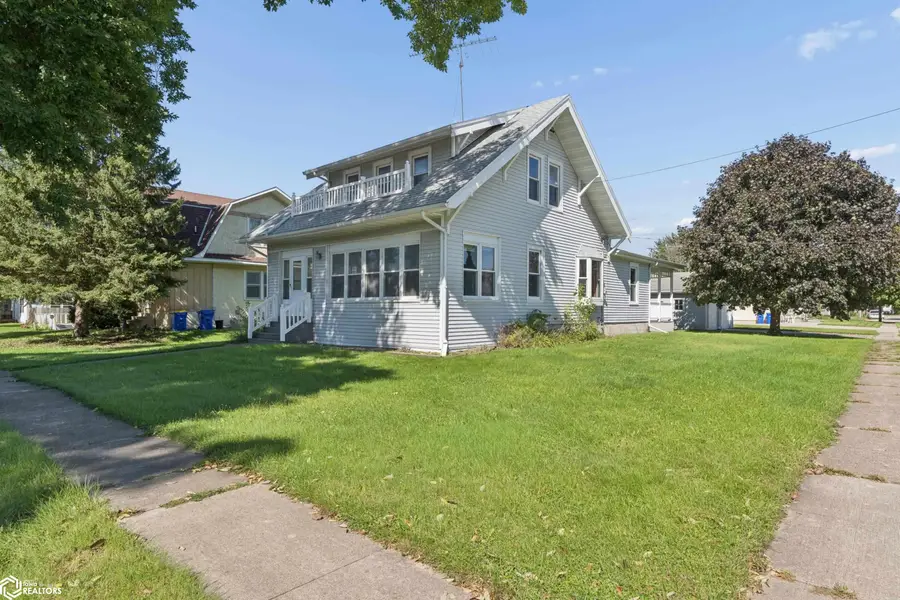 216 Center Street W, Britt, IA 50423 - #2