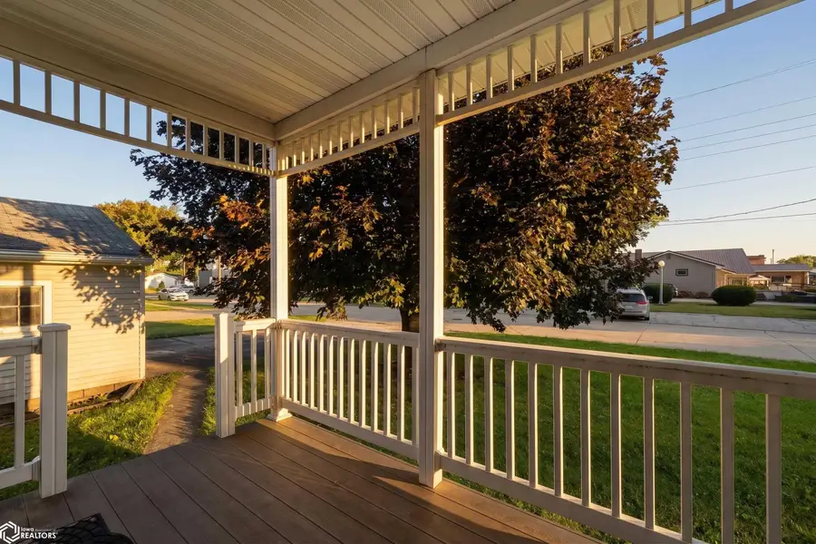 216 Center Street W, Britt, IA 50423 - #3
