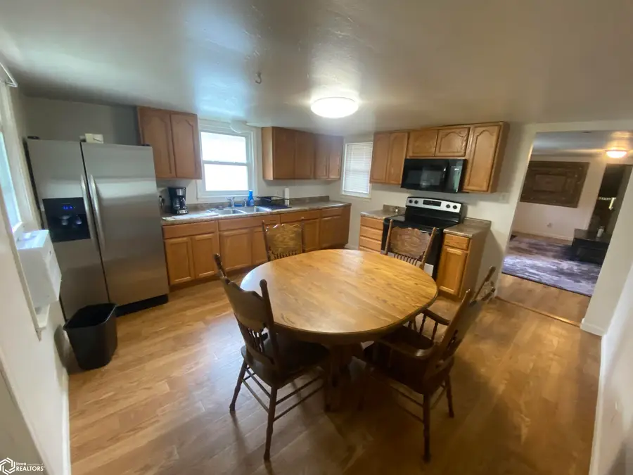 110 S 4th St, Klemme, IA 50449 - #3