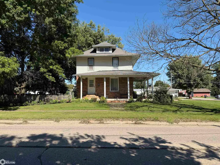 417 Benton Avenue E, Albia, IA 52531 - #2