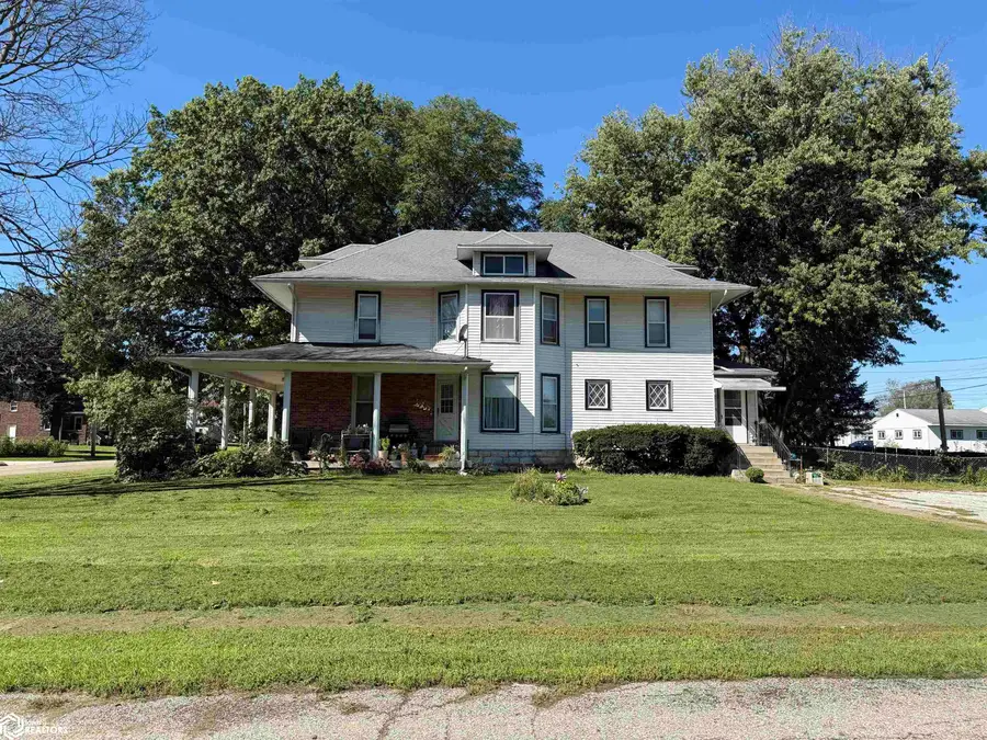 417 Benton Avenue E, Albia, IA 52531 - #3