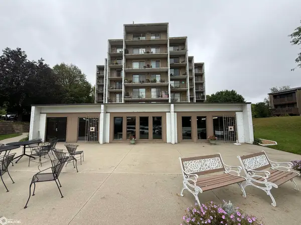 2700 N Shore Drive #604, Clear Lake, IA 50428