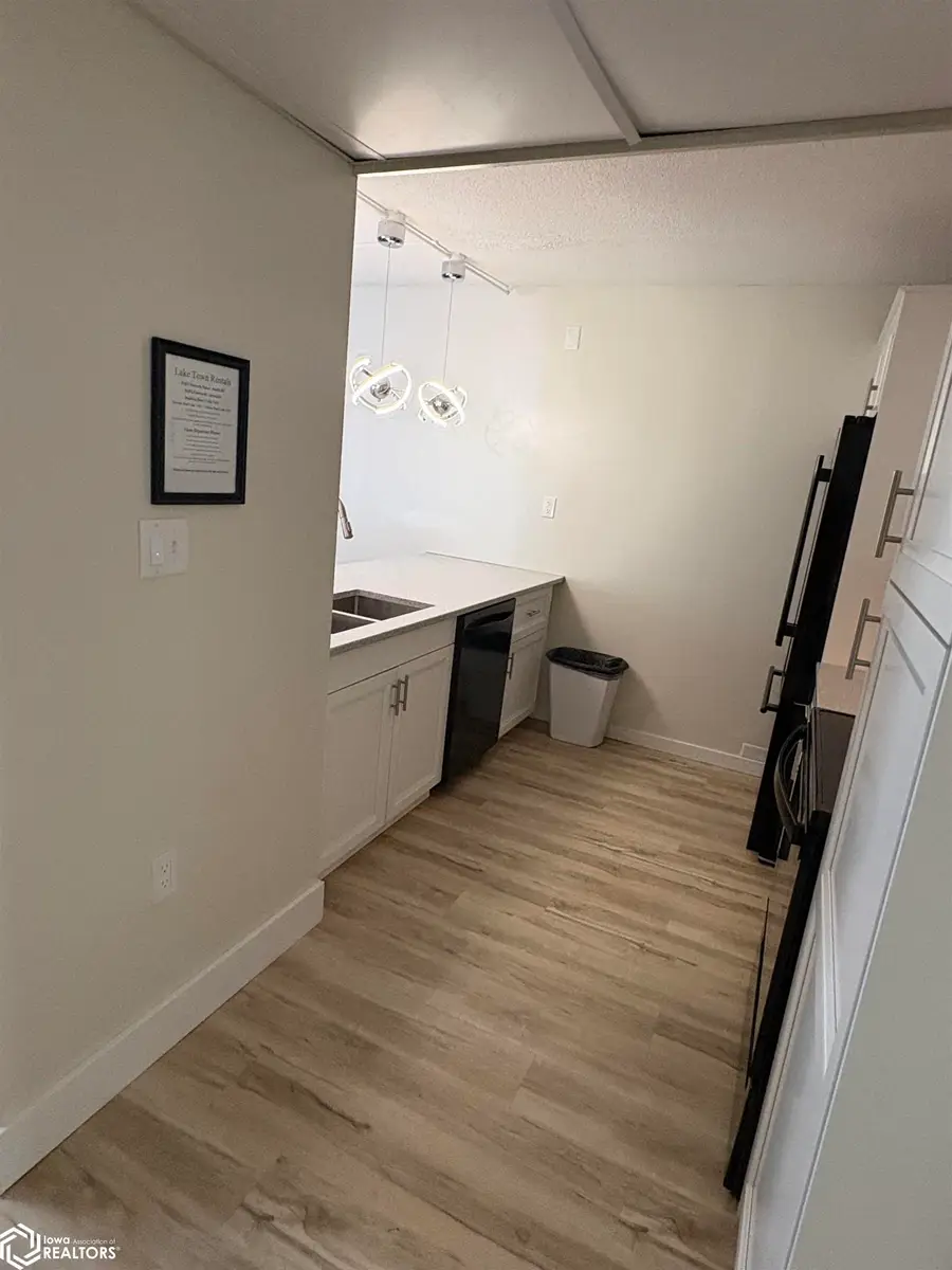 2700 N Shore Drive #201, Clear Lake, IA 50428 - #3
