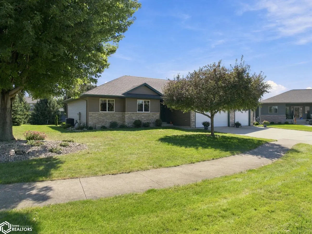 2923 Morning Star Court, Mason City, IA 50401 - #1
