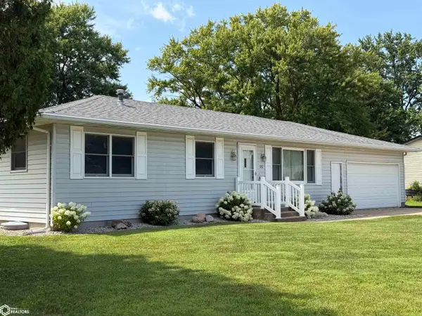 92 6th Street, West Point, IA 52656