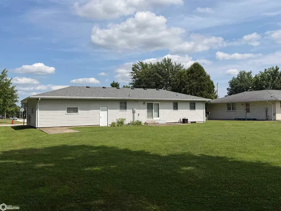 92 6th Street, West Point, IA 52656 - #3