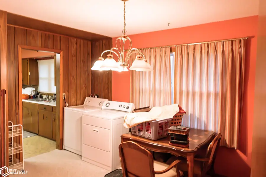 711 Simpson Street, Duncombe, IA 50532 - #3