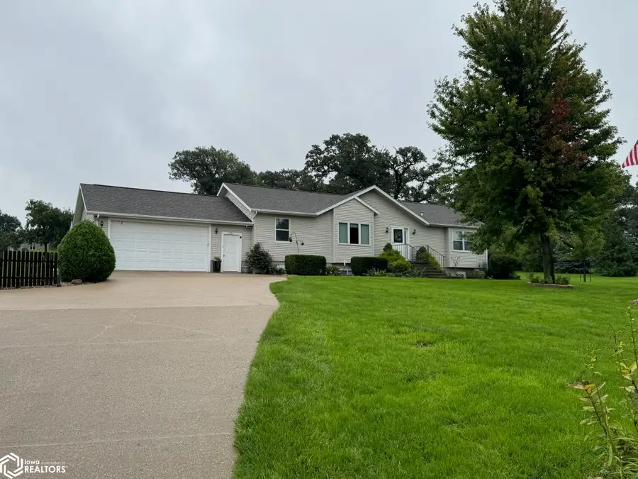 1101 Velvet Avenue, Coon Rapids, IA 50058 - #2