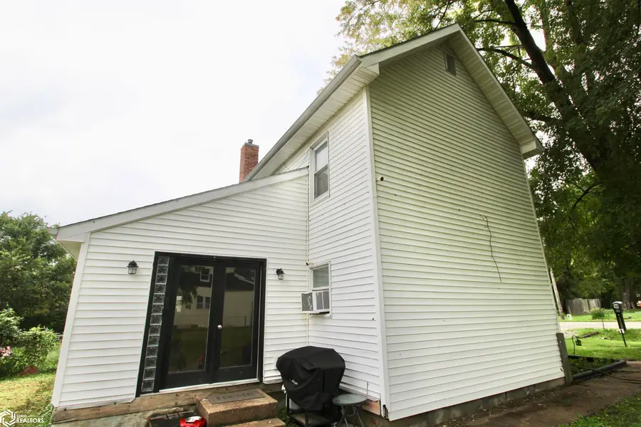 3631 Iowa Rd, Keokuk, IA 52632 - #3