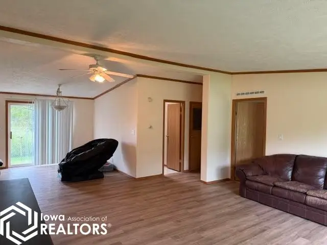 202 Central Avenue, Bedford, IA 50833 - #3