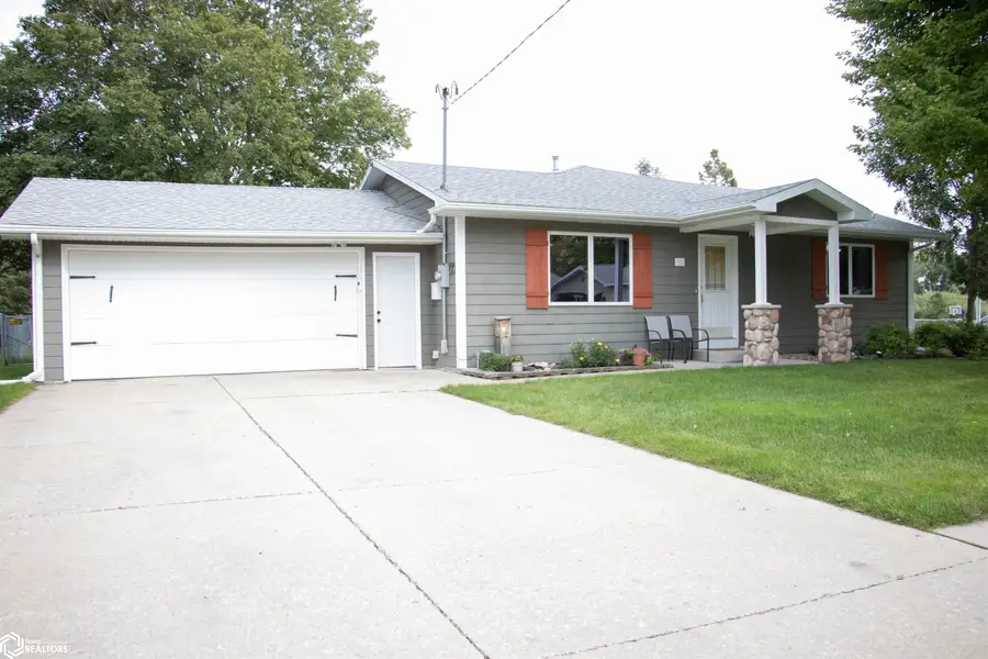 902 S 12th Street, Clear Lake, IA 50428 - #2