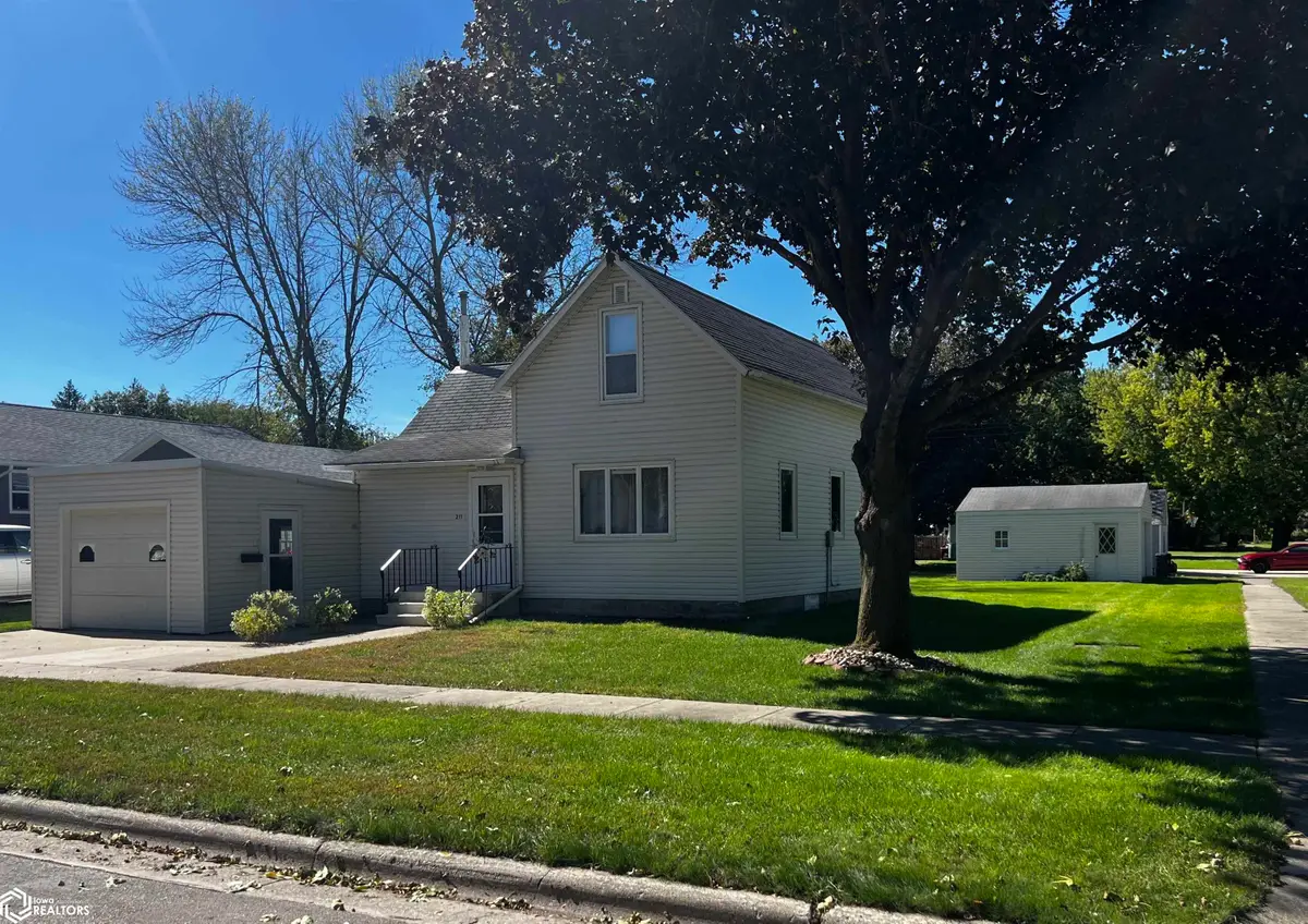 211 S State Street, Titonka, IA 50480 - #1