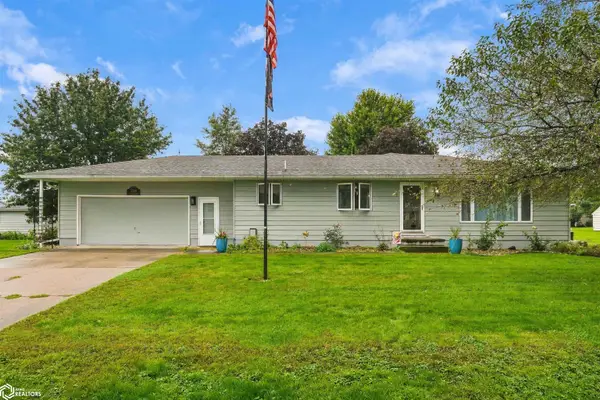 208 3rd Street Ne, State Center, IA 50247