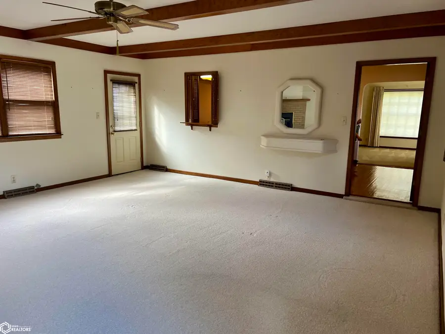 1 Mayridge Drive, Shenandoah, IA 51601 - #3