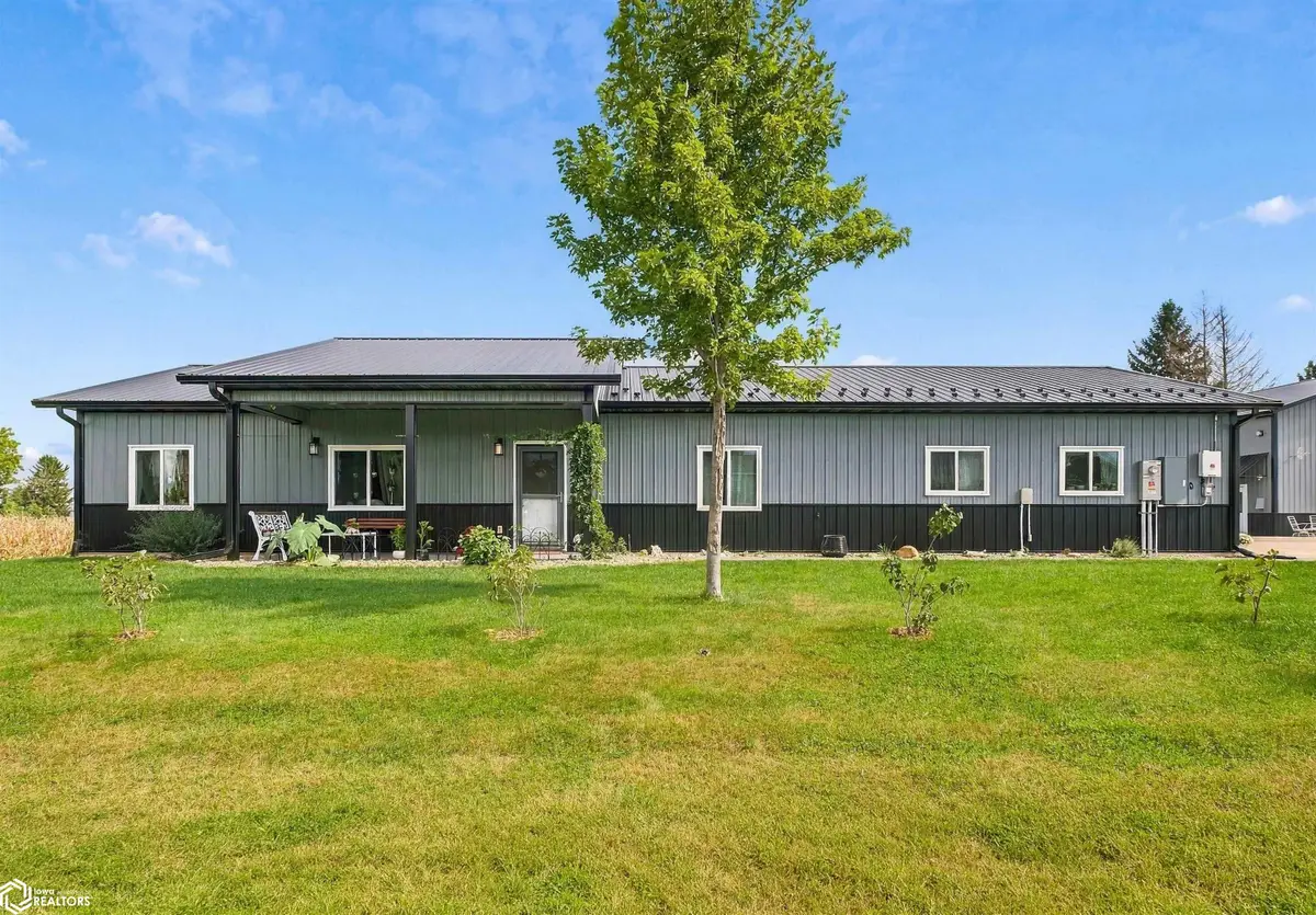 306-308 3rd Avenue, Haverhill, IA 50120 - #1