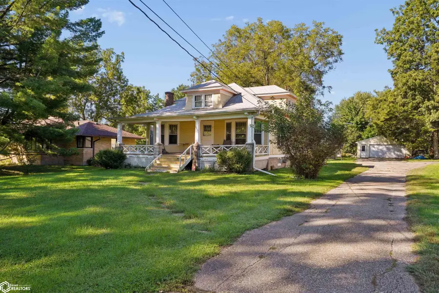 2415 Madison Avenue, Burlington, IA 52601 - #2