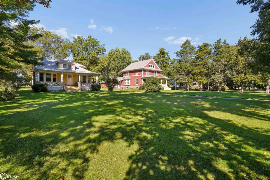 2415 Madison Avenue, Burlington, IA 52601 - #3