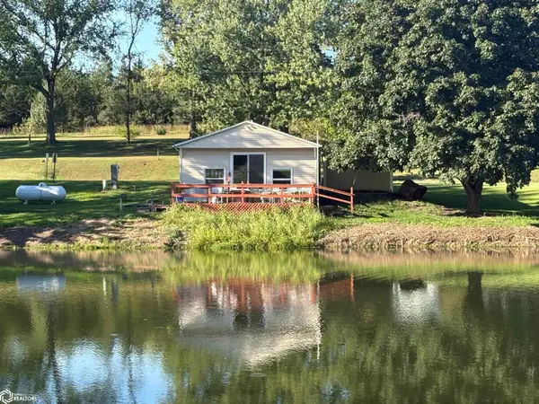 5232 1st Street, Melrose, IA 52569