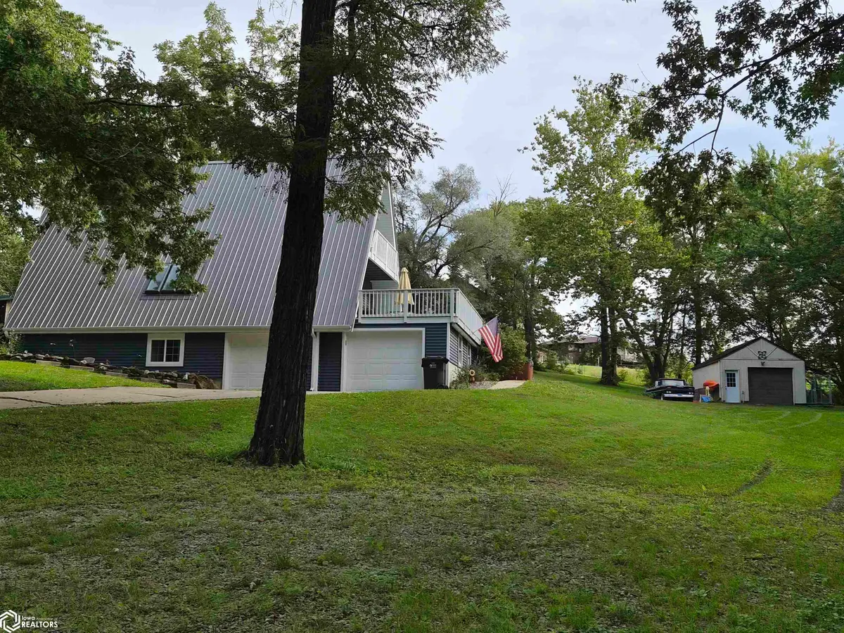 345 Keomah Village, Oskaloosa, IA 52577 - #1