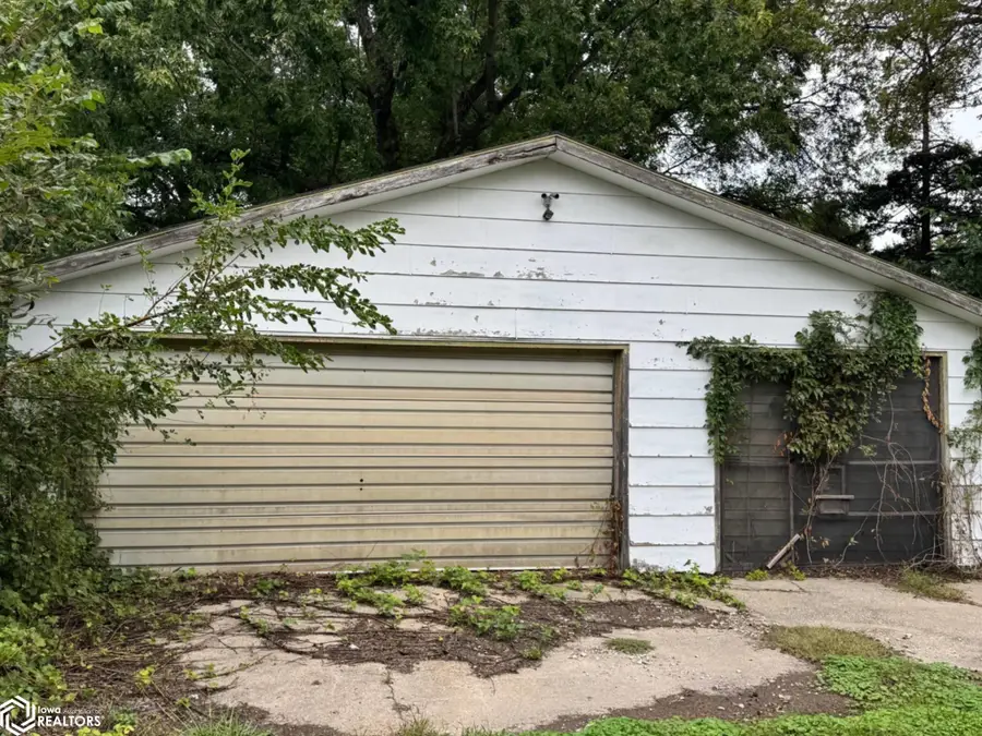 1137 3rd Street, Webster City, IA 50595 - #2