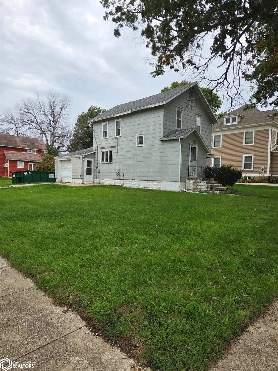 807 6th Street, Grundy Center, IA 50638 - #3