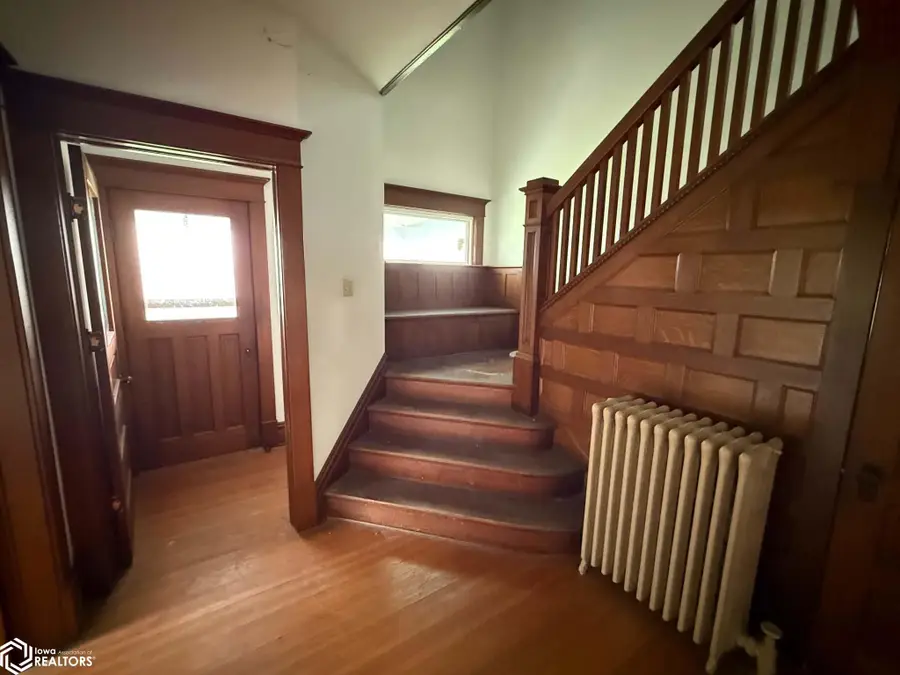 2078 215th Street, Marion, IA 52601 - #2