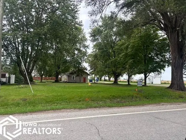 4223 S State Hwy 94, Stronghurst, IL 61480
