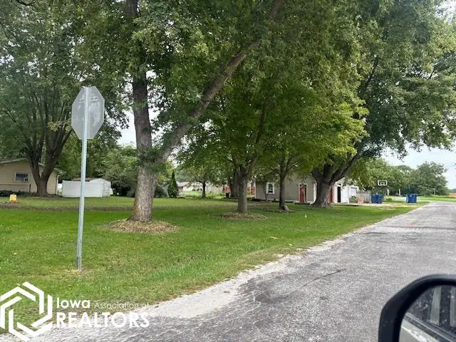 4223 S State Hwy 94, Stronghurst, IL 61480 - #2