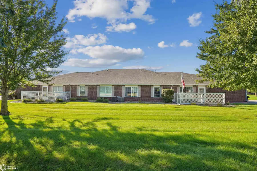 1803 E Maple Grove Ln., Mount Pleasant, IA 52641 - #2