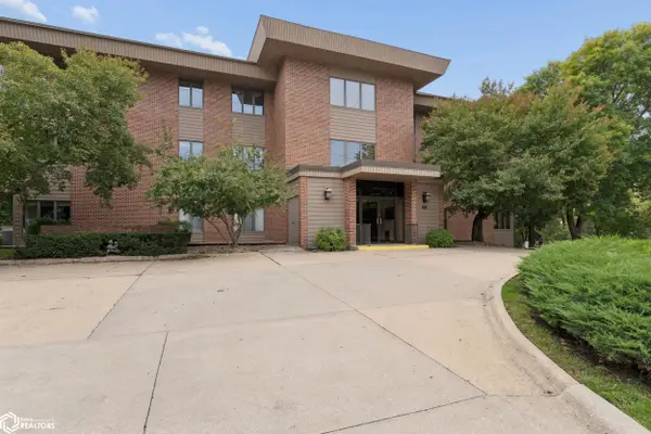 361 S Pennsylvania Avenue #1-C, Mason City, IA 50401