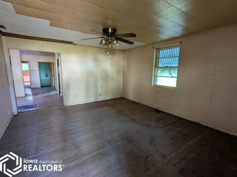 1234 Caroline Street, Burlington, IA 52601 - #2