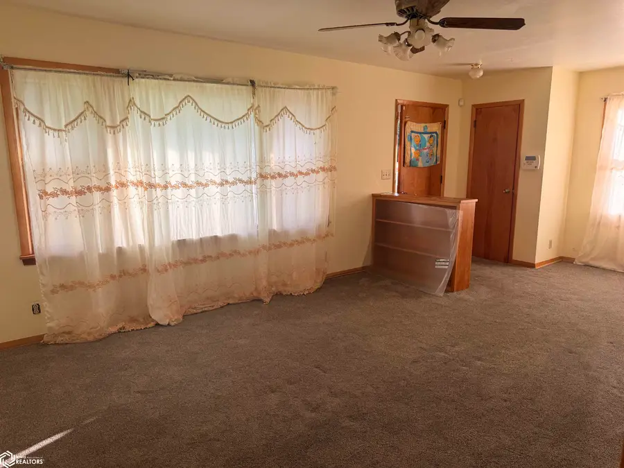 1524 6th Avenue N, Denison, IA 51442 - #2