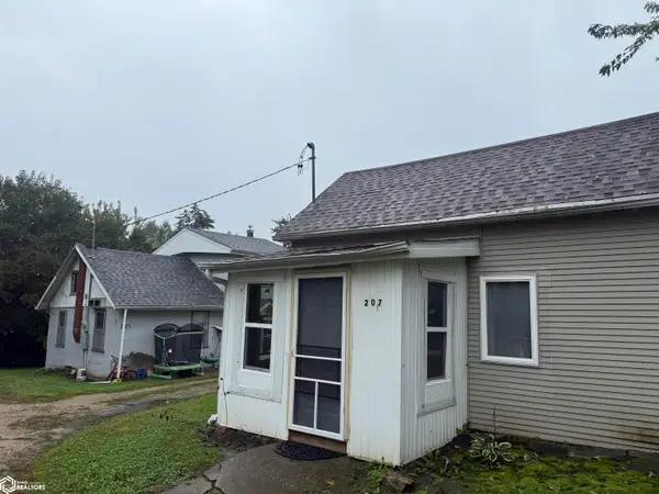 207 N 14th Street, Marshalltown, IA 50158